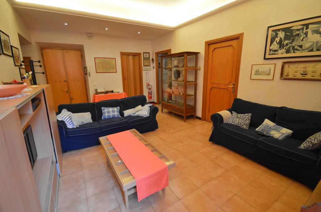 Casa Vacanze Zio Gionni Рим Екстер'єр фото