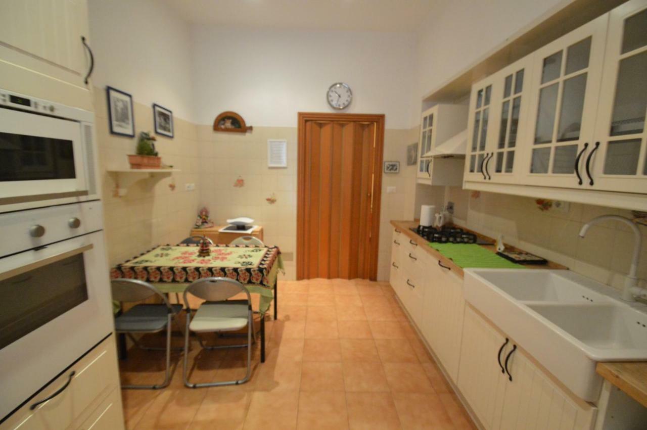 Casa Vacanze Zio Gionni Рим Екстер'єр фото