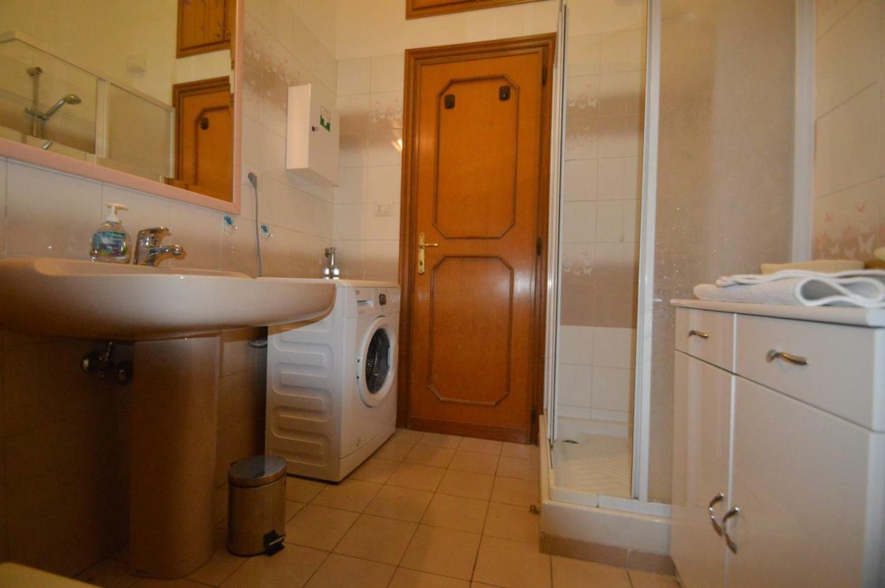 Casa Vacanze Zio Gionni Рим Екстер'єр фото